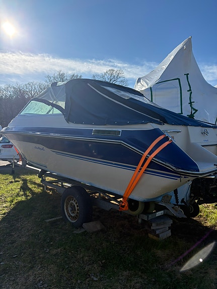 Sea ray 200 cc mercruiser 4,3L V6 3 of 10