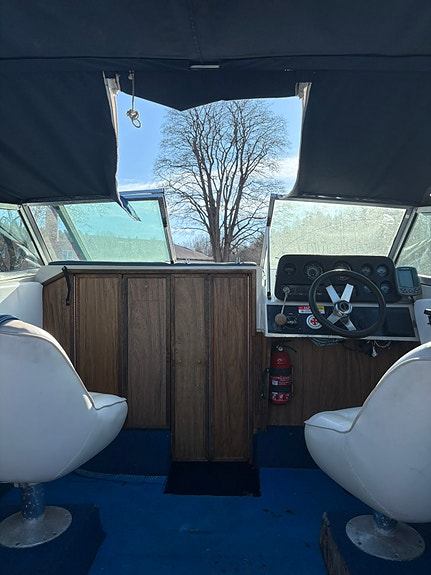 Sea ray 200 cc mercruiser 4,3L V6 6 of 10