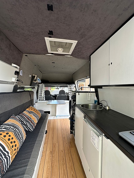 Ford Transit 350 M 6 of 8
