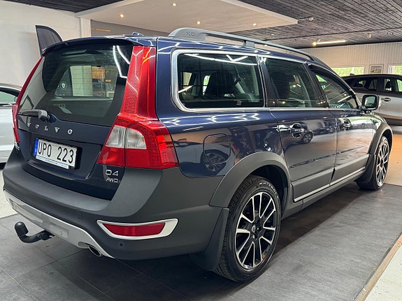 Volvo XC70 5 of 15