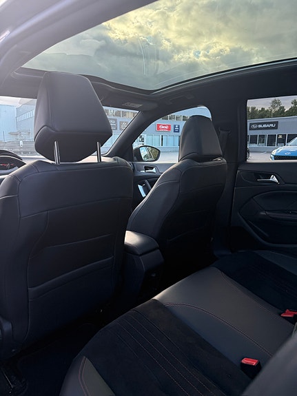Peugeot 308 9 of 9