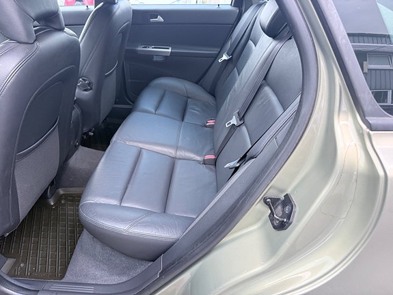 Volvo S40 7 of 10