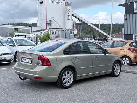 Volvo S40 8 of 10