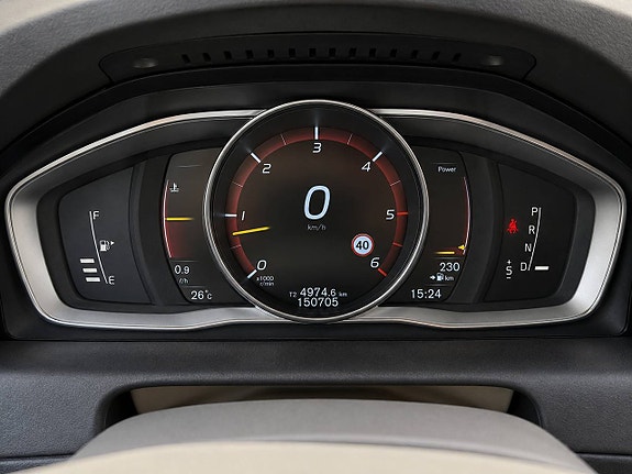 Volvo XC60 15 of 20