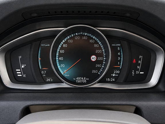 Volvo XC60 16 of 20