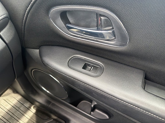 Honda HR-V 16 of 19
