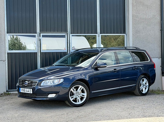 Volvo V70 3 of 14