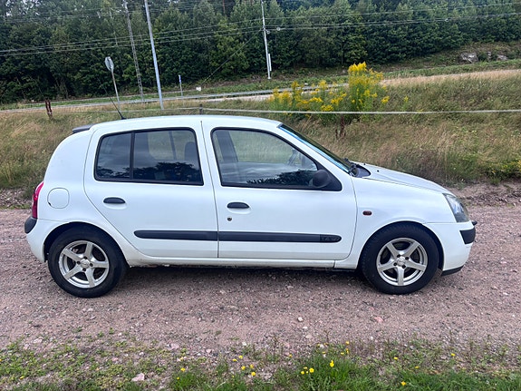 Renault Clio 5 of 7