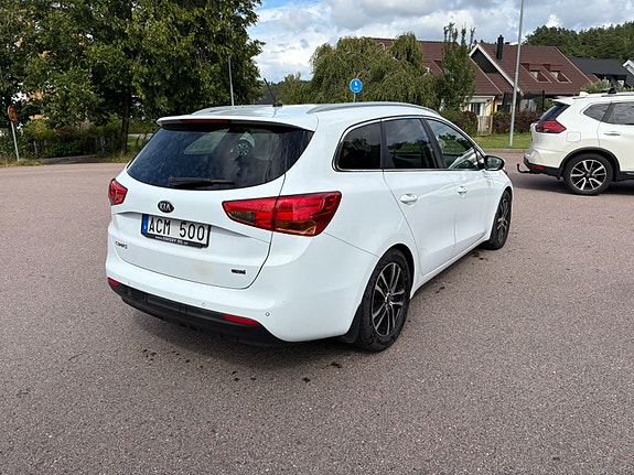 Kia Ceed 3 of 7