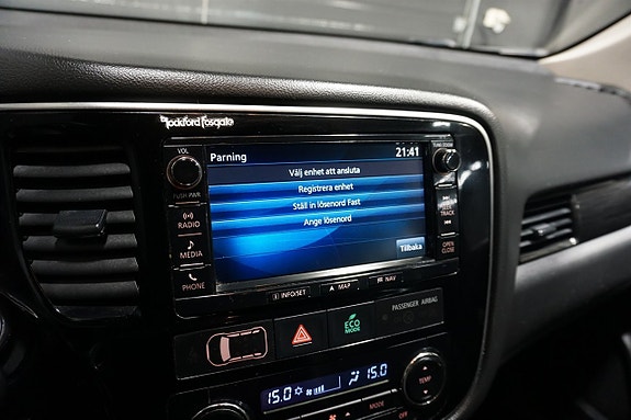 Mitsubishi Outlander 18 of 24