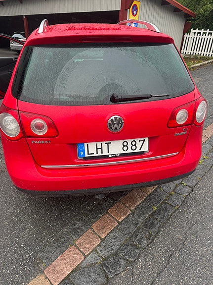 Volkswagen Passat 4 of 4