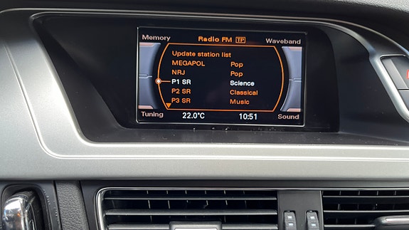 Audi A4 15 of 16