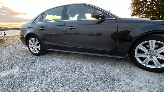 Audi A4 4 of 16