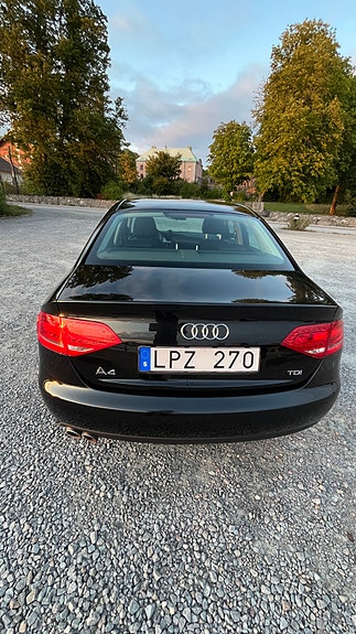 Audi A4 6 of 16