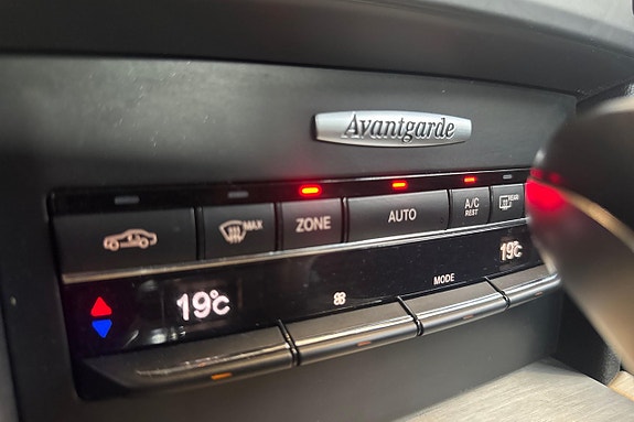 Mercedes-Benz E250 21 of 24