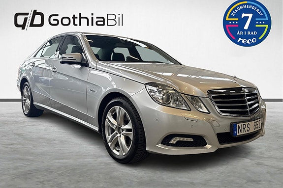 Mercedes-Benz E250 3 of 24