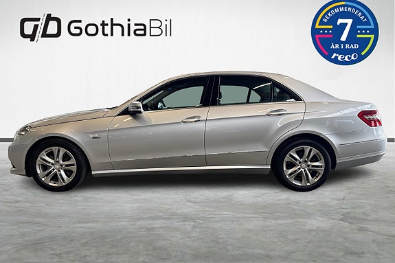 Mercedes-Benz E250 8 of 24