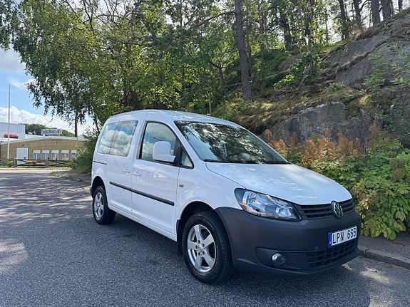 Volkswagen Caddy 2 of 6