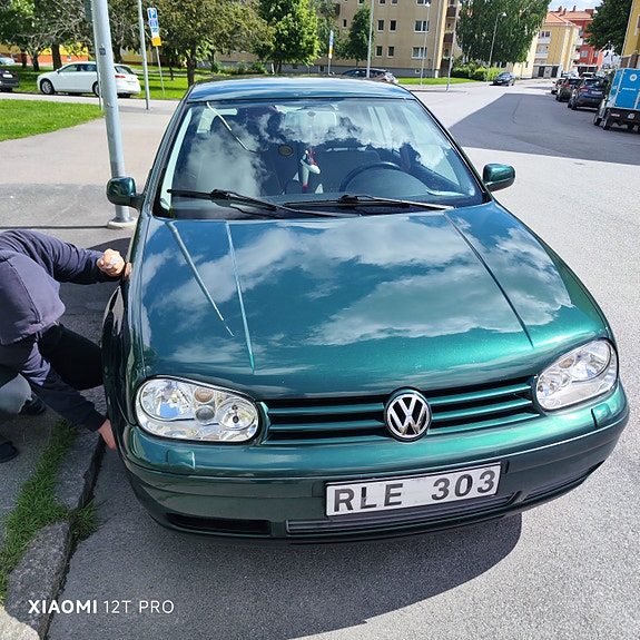 Volkswagen Golf IV 4 of 9