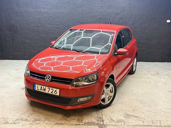 Volkswagen Polo 2 of 18