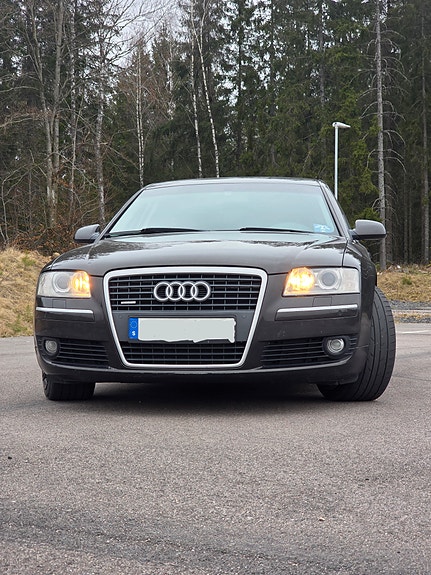 Audi A8 2 of 6