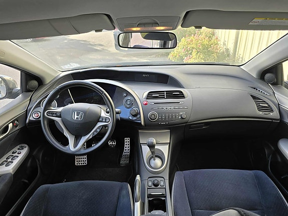 Honda Civic 7 of 10