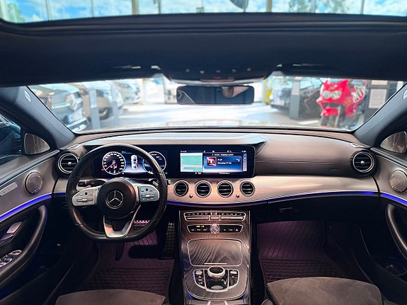 Mercedes-Benz E200 9 of 18