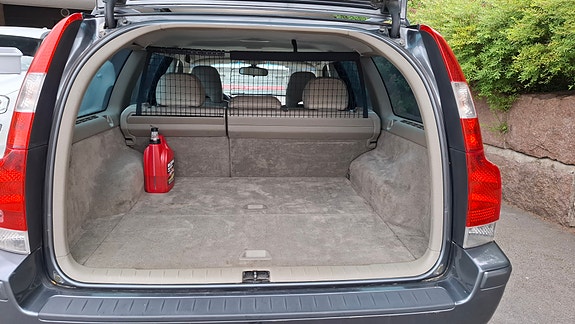 Volvo V70 10 of 10