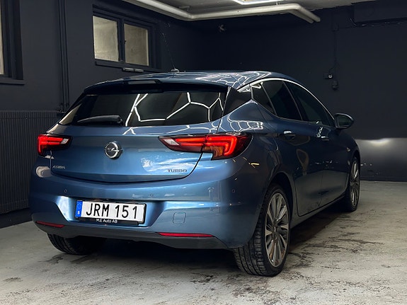 Opel Astra 4 of 21