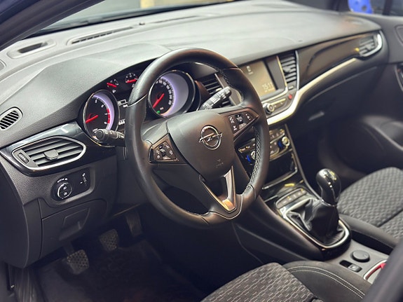 Opel Astra 12 of 21