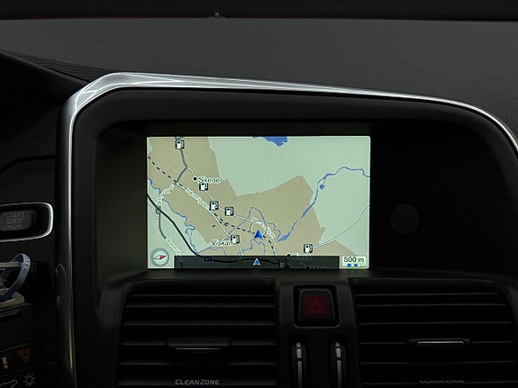 Volvo XC60 27 of 29