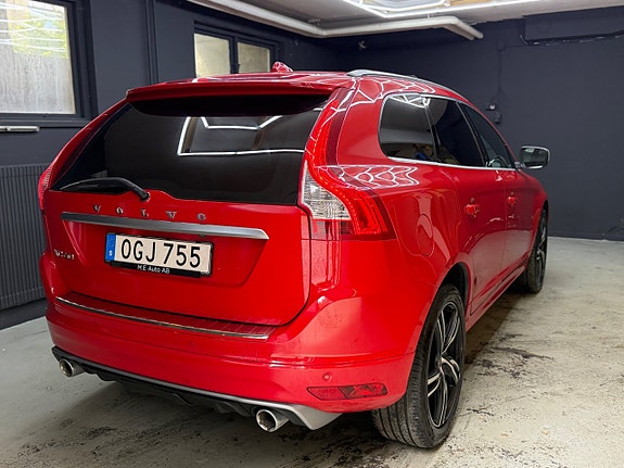Volvo XC60 4 of 29