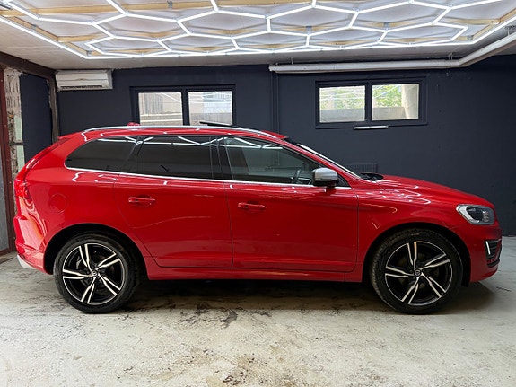 Volvo XC60 6 of 29