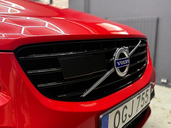 Volvo XC60 9 of 29