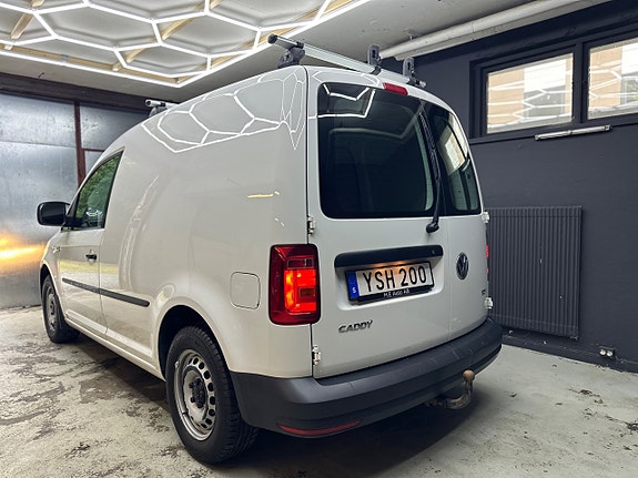 Volkswagen Caddy 3 of 12