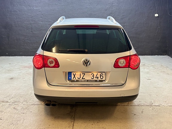 Volkswagen Passat 7 of 20