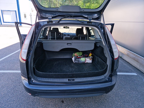 Ford Focus 7 of 8