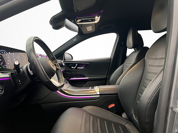 Mercedes-Benz C300 13 of 30