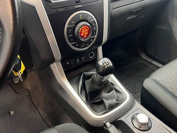 Isuzu D-max 19 of 26