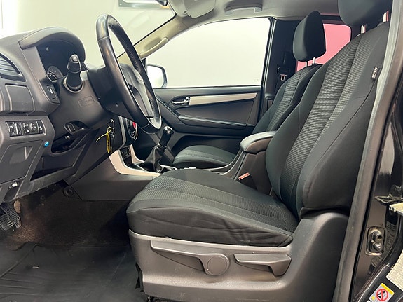 Isuzu D-max 23 of 26
