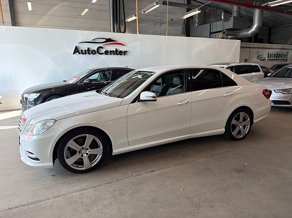 Mercedes-Benz E220 4 of 10