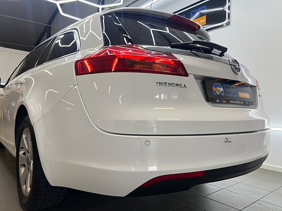 Opel Insignia 11 of 27
