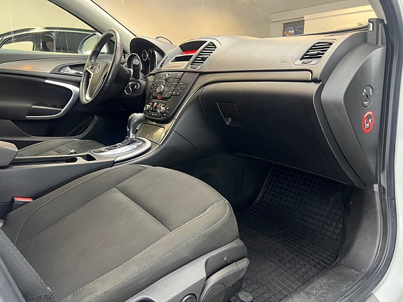 Opel Insignia 25 of 27
