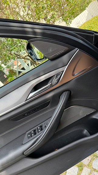 BMW 530d 8 of 16