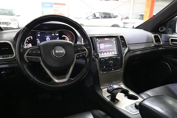 Jeep Grand Cherokee 9 of 20