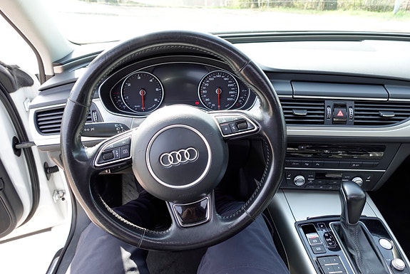 Audi A6 10 of 10