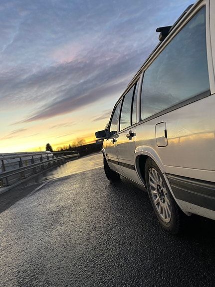 Volvo 940 3 of 4