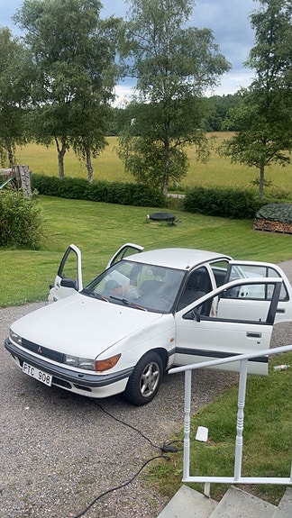Mitsubishi Lancer 3 of 6