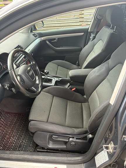 Audi A4 7 of 8