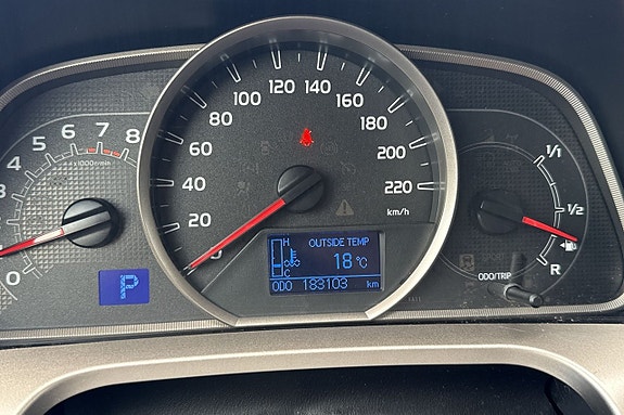Toyota RAV4 18 of 30